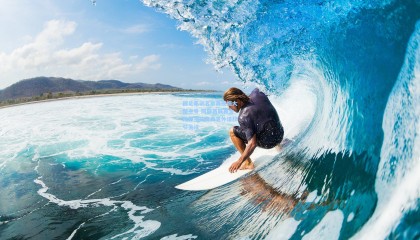 国足集训名单再现恒大帮主导 阿联酋联赛金靴得主艾克森意外请辞引关注